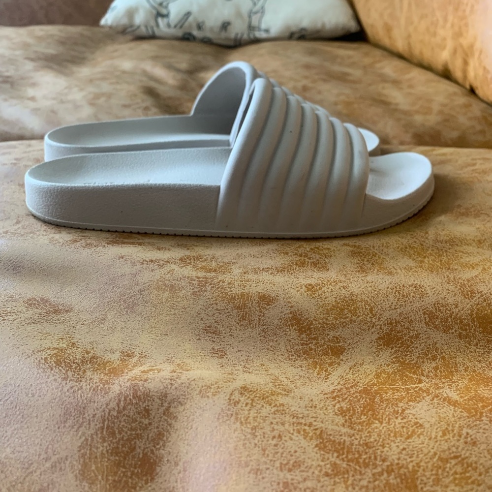 Girlfriend Collective Cream Slides